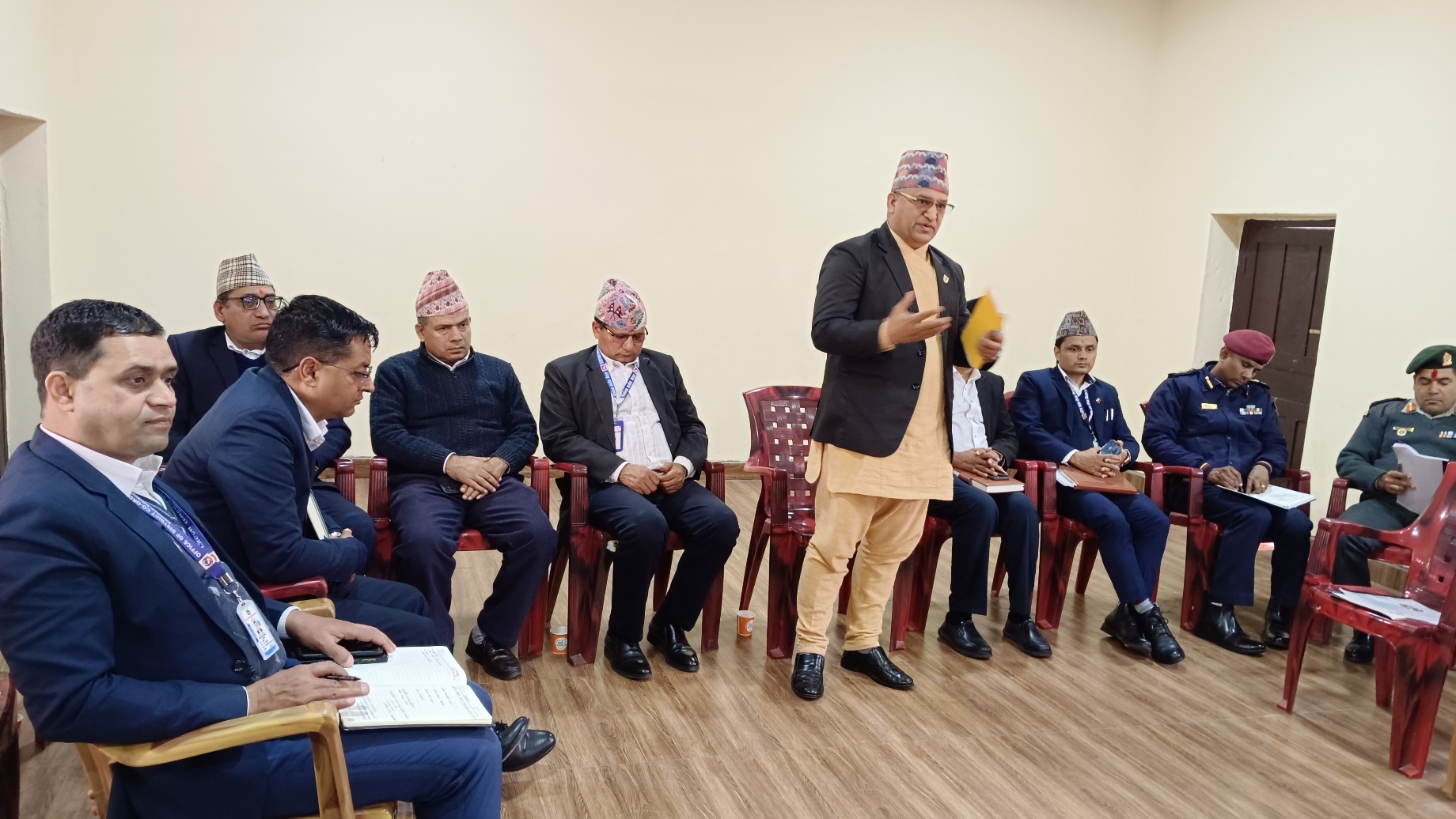 निर्वाचन आचारसंहिता कार्यान्वयनबारे उम्मेदवार, दल र पत्रकारसँग अन्तरक्रिया