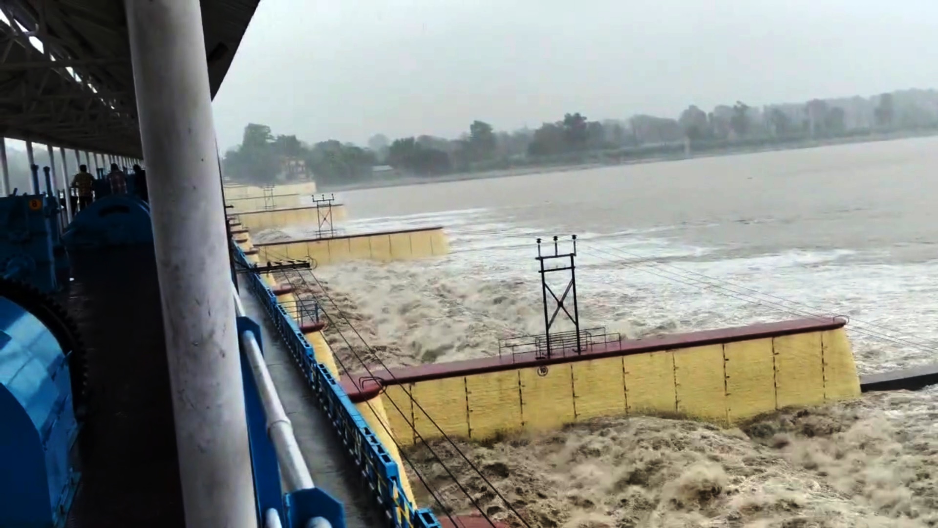 महाकाली नदीमा पानीको बहाव याे वर्षकै बढी