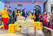 कञ्चनपुरका टिकटाक स्टार अंशु बर्माद्वारा सेफ हाउसलाई खाद्यान्न सहयोग