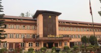 स्वास्थ्यकर्मी तहवृद्धि प्रकरण : ऐन कार्यान्वयन नगर्न सर्वोच्च अदालतको अन्तरिम आदेश