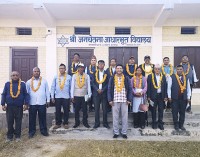 नमुना विद्यालयका असल अभ्यासको अवलोकनमा लालझाडीका अन्य सामुदायिक विद्यालय