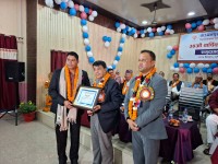 लिटिल बुद्ध एकेडेमीका प्रधानाध्यापक मौनी सम्मानित