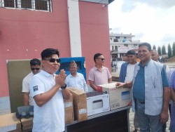 युवा व्यवसायी दाउत तामाङको पहल: जलेको नगरपालिकालाई चार कम्प्युटर, प्रिन्टर र फर्निचर