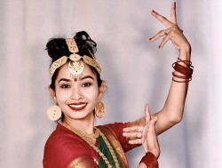 भिसा त्यागेर आफ्नै देशमा सपनालाई आकार दिँदै पुष्पा बडैला