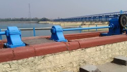 महाकाली नदीको बहाव वृद्धि, बनबासा पुलमा सवारी आवतजावत बन्द