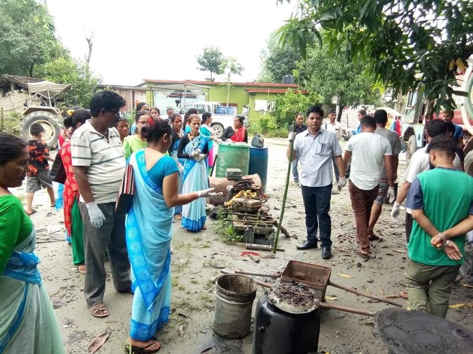 डेङ्गु रोग सार्ने लामखुट्टेको लार्भा नष्ट गर्ने अभियान वेदकोट नगरपालिकामा पनि शुभारम्भ