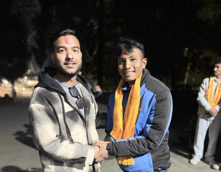 गगन समूहबाट कञ्चन बहुमुखी क्याम्पस कञ्चनपुरका चौधरी स्ववियु परिषद्को केन्द्रीय उपसभापति