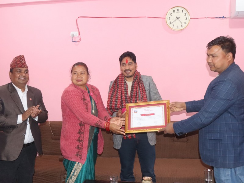 प्रमुख प्रशासकीय अधिकृत पदमा कार्यरत चौधरीको बिदाइ