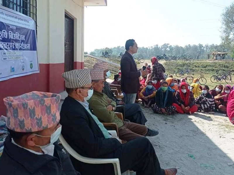 कोरोनाबाट प्रभावित घरधुरीहरू तथा सीमान्तकृत समुदायमा बीउ वितरण