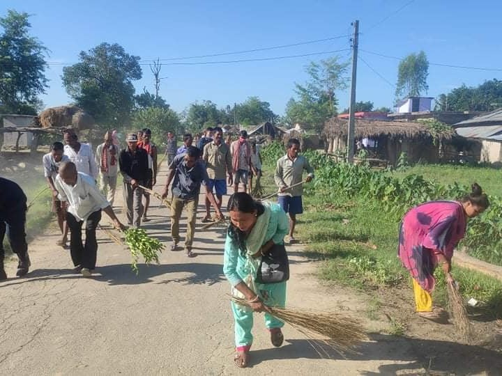 इमलिया टोलमा सरसफाइ र जनचेतनामूलक कार्यक्रम