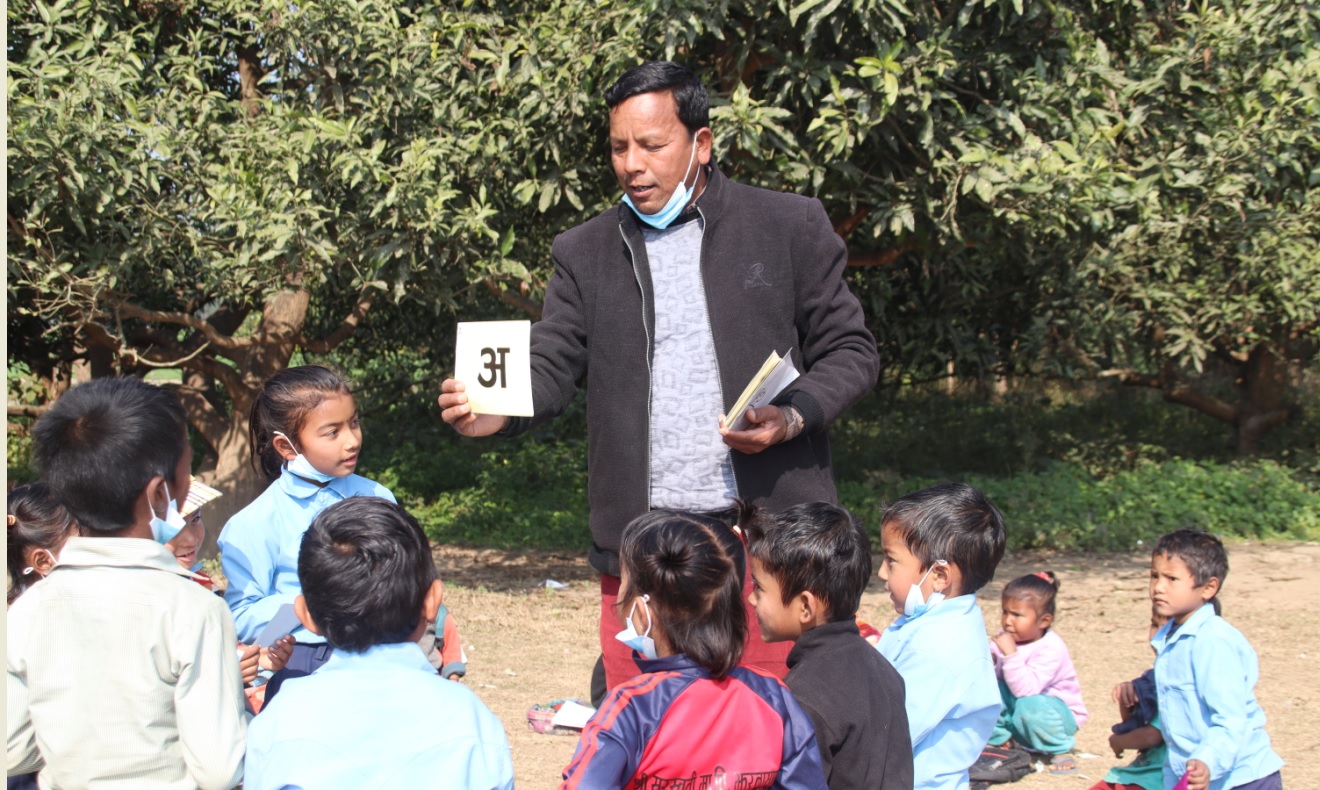 अभिभावकसँगै भारत जाने बालबालिका टोल शिक्षा कार्यक्रम लागु भएसँगै अध्ययनमा केन्द्रित