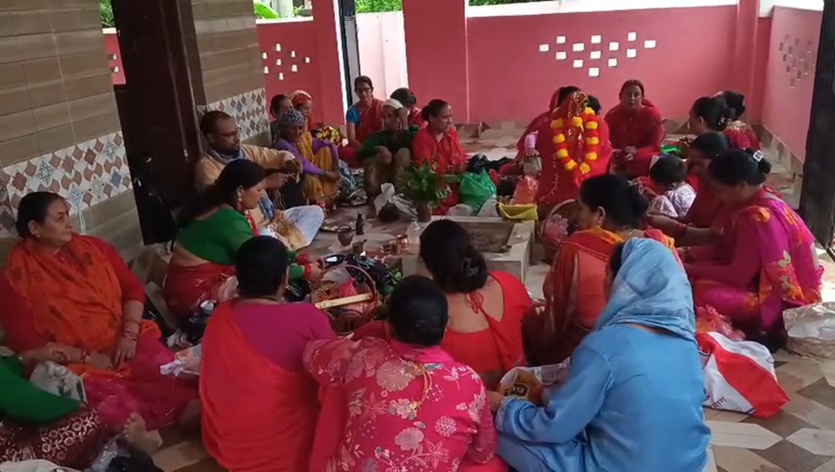 गौरा पर्वको तेस्रो दिन : गौरा भित्र्याउँदै सप्तमीको व्रत र गौरा–महेश्वरको पूजाआजा