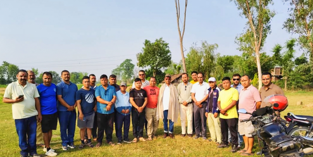 बेलौरी खुलामञ्चमा मिनी कभर्ड हल निर्माण सुरू; प्रदेश सांसद बिष्टद्वारा शिलान्यास