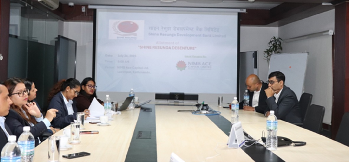 शाइन रेसुङ्गा डेभलपमेण्ट बैंकको ८% ऋणपत्र बाँडफाँट