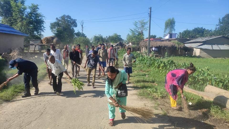 इमलिया टोलमा सरसफाइ र जनचेतनामूलक कार्यक्रम